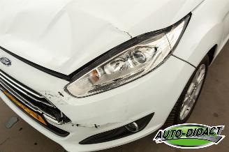 Ford Fiesta 1.0 65kP 111.342 km Airco Navi White Edition picture 28