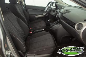 Mazda 2 1.3 TS Airco picture 17