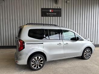 Renault Kangoo III Techno picture 1