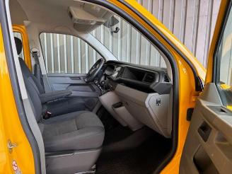 Volkswagen Transporter  picture 11