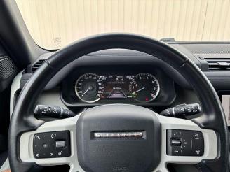 Land Rover Defender 110 Hybrid X-Dynamic SE picture 18