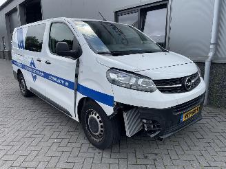 Opel Vivaro 2.0 CDTI L3H1 DC Edition picture 2