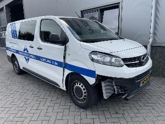 damaged commercial vehicles Opel Vivaro 2.0 CDTI L3H1 DC Edition 2021/6