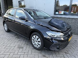 krockskadad bil auto Volkswagen Polo 1.0 59kw 5drs 2025/2