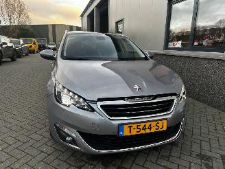 Peugeot 308 1.2 PureTech Allure Automaat picture 37