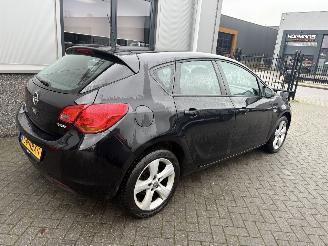Opel Astra 1.4 Turbo Edition picture 3