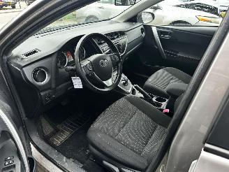 Toyota Auris Touring Sports 1.8 Hybrid Aspiration picture 10
