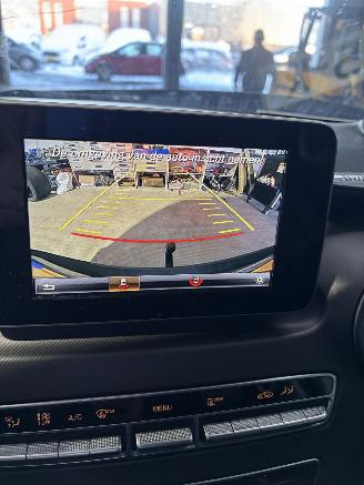 Mercedes V-klasse 250D Extra Lang Avantgarde picture 4