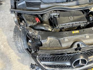 Mercedes V-klasse 250D Extra Lang Avantgarde picture 37