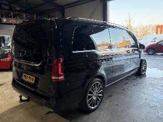 Mercedes V-klasse 250D Extra Lang Avantgarde picture 2