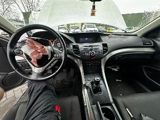 Honda Accord 2.0 Comfort Limited Edition picture 17