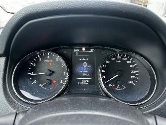 Nissan Qashqai 1.2 N-Connecta picture 6