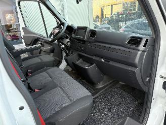 Renault Master T35 2.3dCi 165 L3 Comfort Bakwagen picture 18