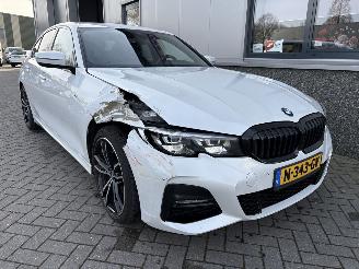 BMW 3-serie 330i M-Pakket High Executive Automaat picture 14