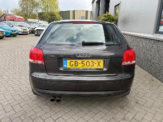 Audi A3 2.0 FSI Attraction picture 14