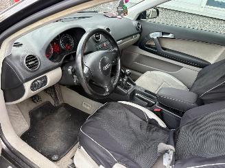 Audi A3 2.0 FSI Attraction picture 21