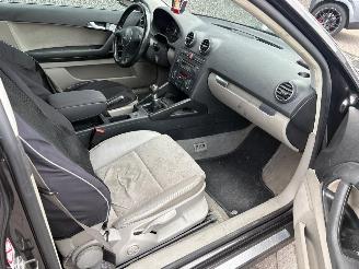 Audi A3 2.0 FSI Attraction picture 17