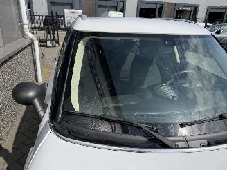Mini Countryman 1.6 One Knockout Edition picture 9