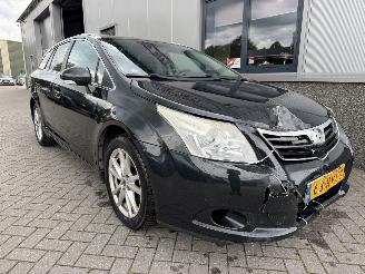 škoda osobní automobily Toyota Avensis 1.6 VVTi Business Wagon 2011/8