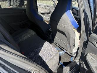 Volkswagen Golf 1.4 eHybrid GTE picture 12