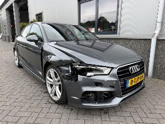 skadebil auto Audi A3 2.0 TDI Ambition Pro S Line 2014/2