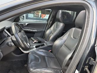 Volvo Xc-60 2.0 D4 Summum R-Design picture 23