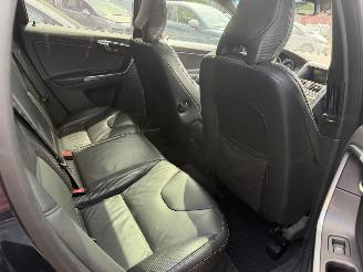 Volvo Xc-60 2.0 D4 Summum R-Design picture 28