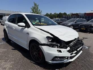 Voiture accidenté Volkswagen Polo 1.8 TSI GTI 2015/3