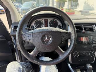 Mercedes B-klasse 200 Automaat. picture 21