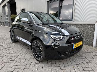 Unfallwagen Fiat 500E 42 kWh 2023/3