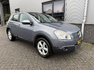 Damaged car Nissan Qashqai 2.0 Tekna Premium 4WD Automaat. 2008/7