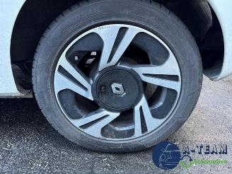 Renault Twingo Twingo II (CN), Hatchback 3-drs, 2007 / 2014 1.2 16V picture 13