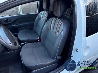 Renault Twingo Twingo II (CN), Hatchback 3-drs, 2007 / 2014 1.2 16V picture 15