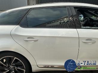 Citroën DS5 DS5 (KD/KF), Hatchback 5-drs, 2011 / 2015 1.6 16V THP 200 picture 9