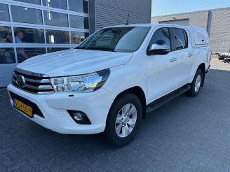 skadebil bedrijf Toyota Hilux 2.4 D-4D Double Cab Pro 30427 KM !! Marge auto Geen BTW 2020/8