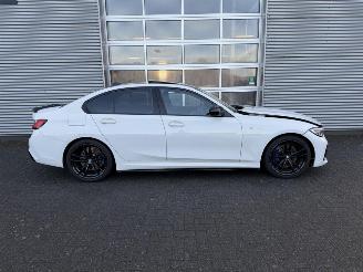 BMW 3-serie 330i High Executive Edition picture 8