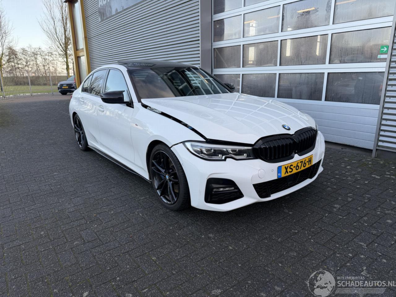 BMW 3-serie 330i High Executive Edition