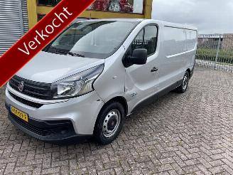 krockskadad bil bedrijf Fiat Talento 2.0 MultiJet L2H1 Basis 2020/12