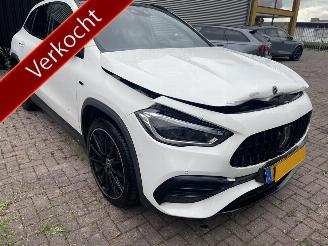 skadebil auto Mercedes GLA NL auto, geen wok! 250 e Business Solution AMG Limited 2021/4