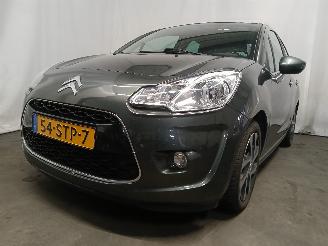 Vaurioauto  passenger cars Citroën C3 C3 (SC) Hatchback 5-drs 1.6 HDi 92 (DV6DTED(9HP)) [68kW]  (11-2009/09-=
2016) 2011/11
