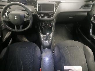 Peugeot 208 208 I (CA/CC/CK/CL) Hatchback 1.4 HDi (DV4C(8HP)) [50kW]  (03-2012/12-=
2019) picture 11