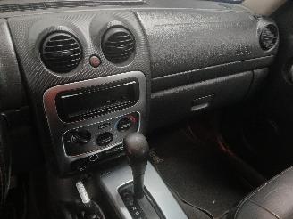 Jeep Cherokee Cherokee/Liberty (KJ) Terreinwagen 3.7 V6 24V (EKG) [155kW]  (09-2001/=
01-2008) picture 16