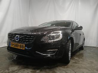 Auto incidentate Volvo V-60 V60 I (FW/GW) Combi 2.4 D6 20V Plug-in Hybrid AWD (D82PHEV) [206kW]  (=
06-2012/12-2015) 2013/11