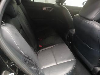 Lexus Ct CT 200h Hatchback 1.8 16V (2ZRFXE) [100kW]  (09-2011/...) picture 10