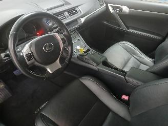 Lexus Ct CT 200h Hatchback 1.8 16V (2ZRFXE) [100kW]  (09-2011/...) picture 12