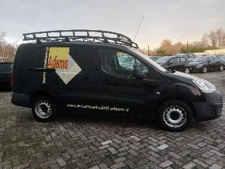 Peugeot Partner Partner (GC/GF/GG/GJ/GK) Van 1.6 BlueHDi 100 (DV6FD(BHY)) [73kW]  (04-=
2015/12-2018) picture 7