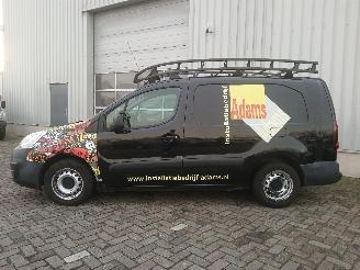 Peugeot Partner Partner (GC/GF/GG/GJ/GK) Van 1.6 BlueHDi 100 (DV6FD(BHY)) [73kW]  (04-=
2015/12-2018) picture 4