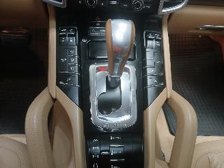 Porsche Cayenne Cayenne II (92A) SUV 3.0 D V6 24V (MCR.C(Euro 5)) [180kW]  (06-2011/05=
-2018) picture 18