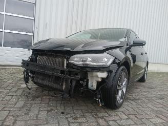 damaged passenger cars Volkswagen Polo Polo VI (AW1) Hatchback 5-drs 1.6 TDI 16V 95 (DGTD) [70kW]  (11-2017/0=
2-2021) 2018/2