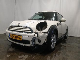 Auto incidentate Mini Mini Mini (R56) Hatchback 1.6 16V One (N16-B16A) [72kW]  (03-2010/11-2013) 2010/1